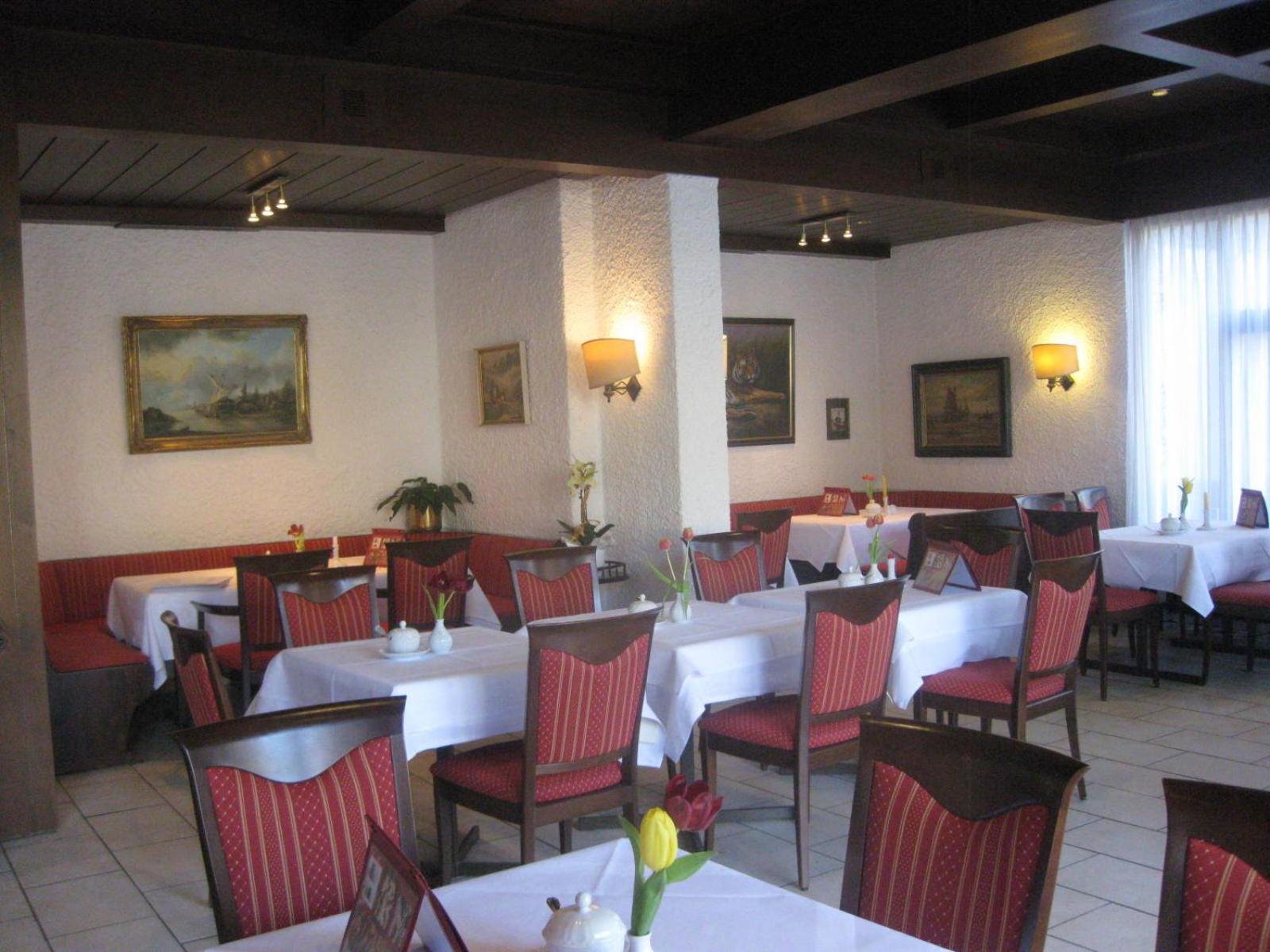 Hak Hotel Am Klostersee Зиндельфинген Экстерьер фото